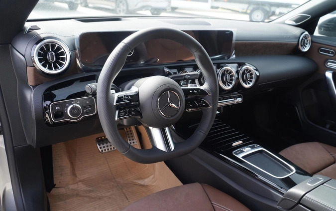 Mercedes-Benz CLA cena 250533 przebieg: 1, rok produkcji 2024 z Wisła małe 326